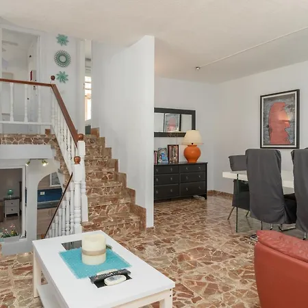 Tatil Evi Casa Julia Playa de las Américas